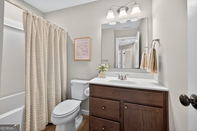 176 Michigan Circle, Hoschton, GA 30548