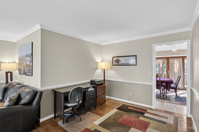 2207 Rolling Hills Boulevard, Fairfield, OH 45014