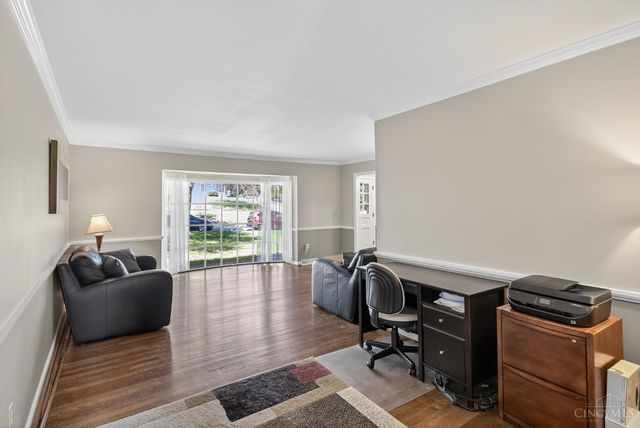 2207 Rolling Hills Boulevard, Fairfield, OH 45014