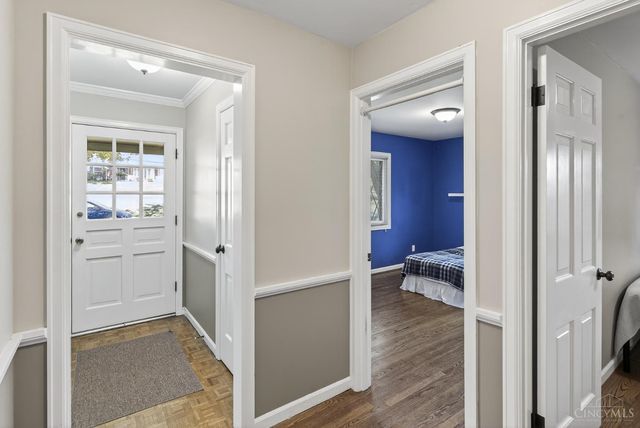 2207 Rolling Hills Boulevard, Fairfield, OH 45014