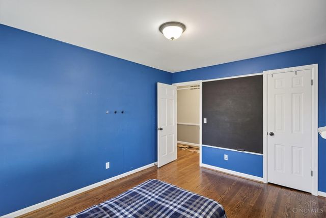 2207 Rolling Hills Boulevard, Fairfield, OH 45014