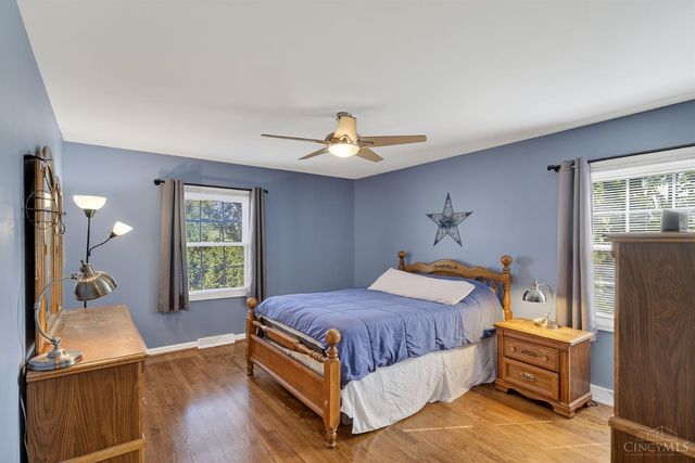 2207 Rolling Hills Boulevard, Fairfield, OH 45014