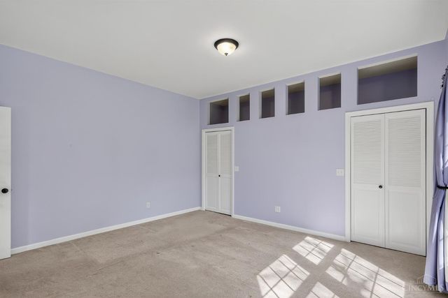 2207 Rolling Hills Boulevard, Fairfield, OH 45014