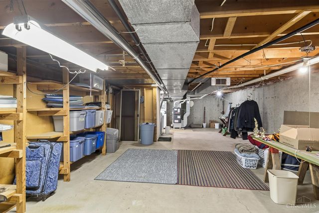 2207 Rolling Hills Boulevard, Fairfield, OH 45014