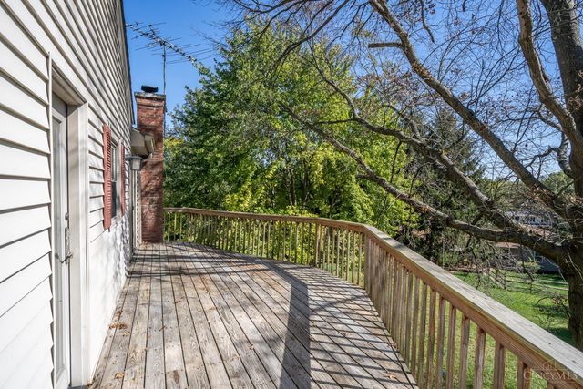 2207 Rolling Hills Boulevard, Fairfield, OH 45014