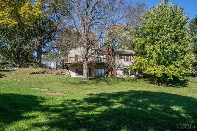 2207 Rolling Hills Boulevard, Fairfield, OH 45014