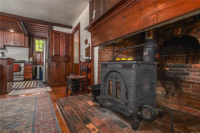 614 Child Street, Warren, RI 02885
