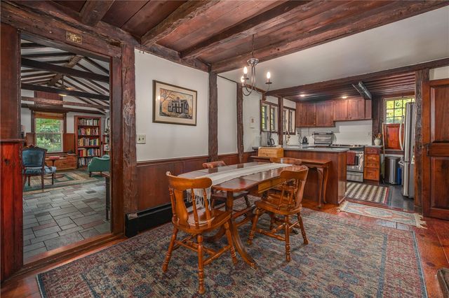 614 Child Street, Warren, RI 02885
