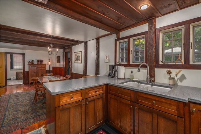 614 Child Street, Warren, RI 02885