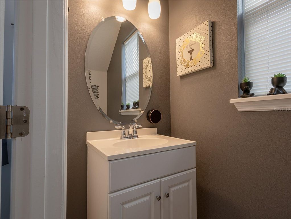 Image 16 of property listing at 2525 AMATI DRIVE, Kissimmee, FL 34741