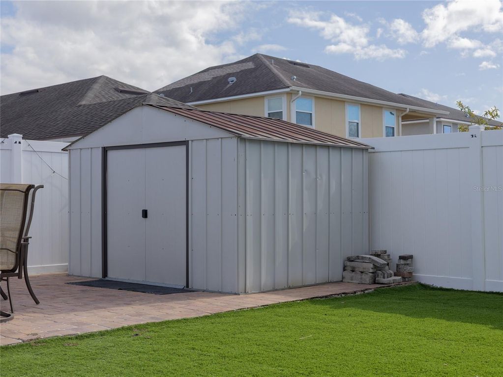 Image 8 of property listing at 2525 AMATI DRIVE, Kissimmee, FL 34741