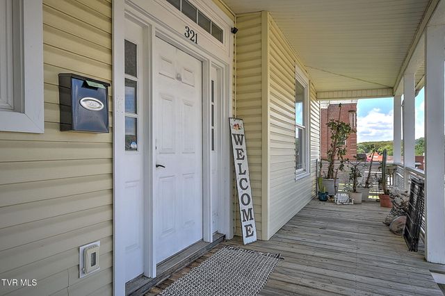 321 Lee Street, Bristol, VA 24201