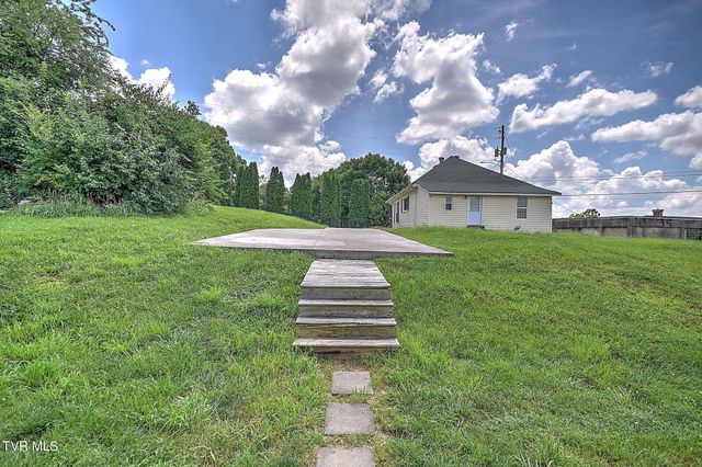 321 Lee Street, Bristol, VA 24201