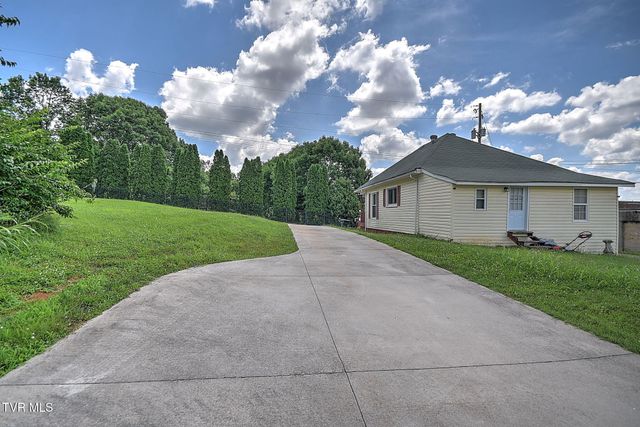 321 Lee Street, Bristol, VA 24201