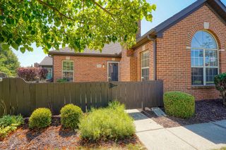 2593 Trotterslane Drive, Columbus, OH 43235