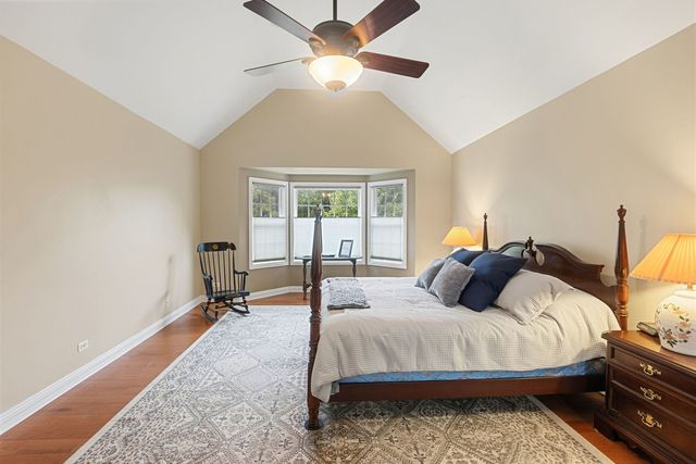 8207 Red Bark Lane, Cary, IL 60013