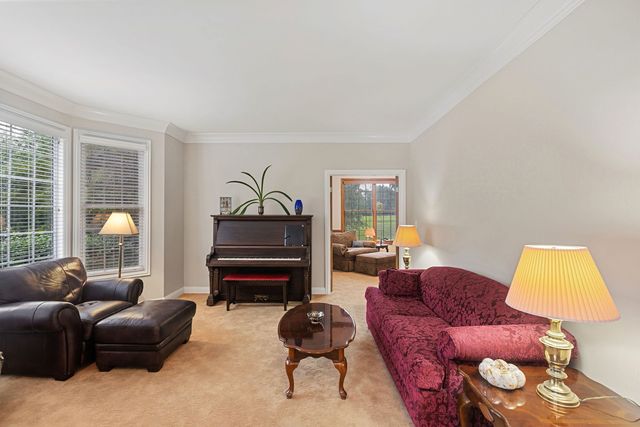 8207 Red Bark Lane, Cary, IL 60013