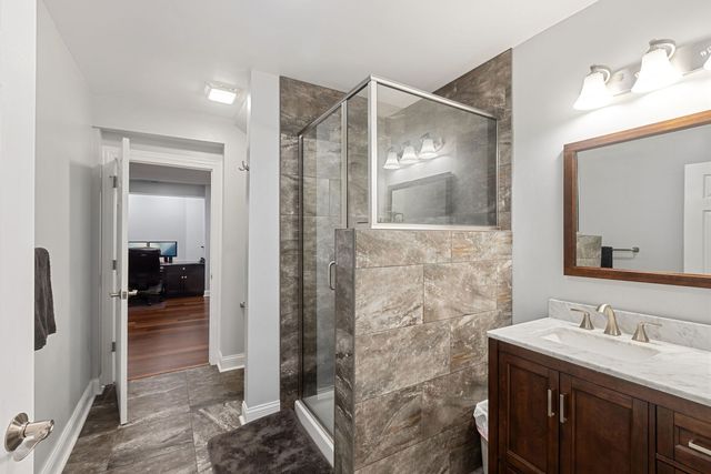 8207 Red Bark Lane, Cary, IL 60013