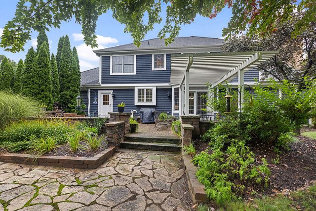 8207 Red Bark Lane, Cary, IL 60013