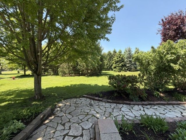 8207 Red Bark Lane, Cary, IL 60013
