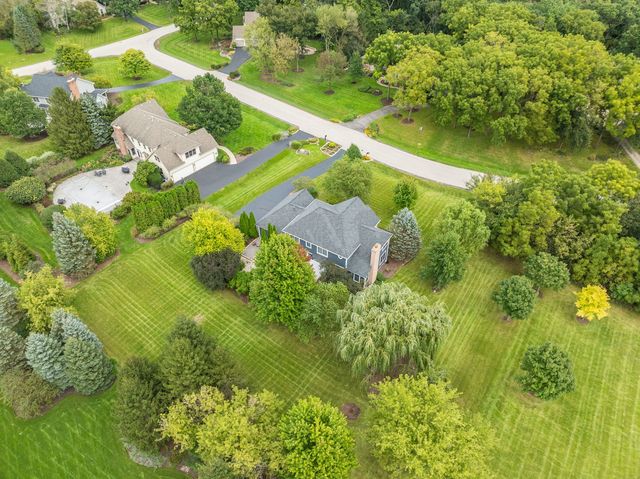 8207 Red Bark Lane, Cary, IL 60013