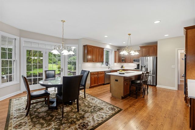 8207 Red Bark Lane, Cary, IL 60013