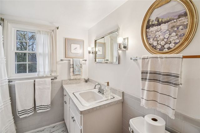 76 Southern Hills Circle, Henrietta, NY 14467