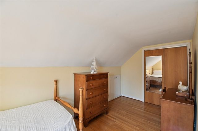 76 Southern Hills Circle, Henrietta, NY 14467