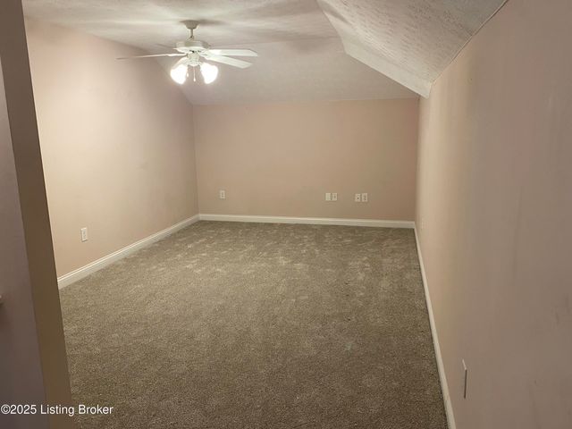 1503 Grinstead Dr, Elizabethtown, KY 42701