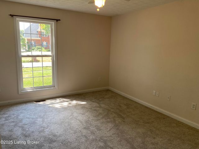 1503 Grinstead Dr, Elizabethtown, KY 42701