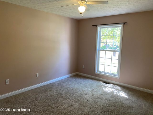 1503 Grinstead Dr, Elizabethtown, KY 42701