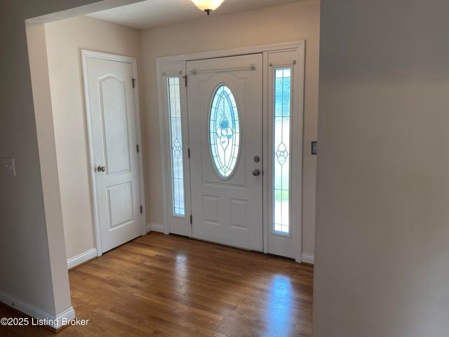 1503 Grinstead Dr, Elizabethtown, KY 42701
