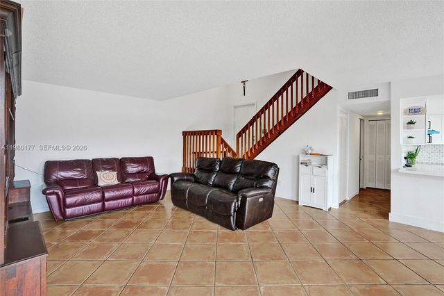 15292 SW 46th Ln Br 64, Miami, FL 33185