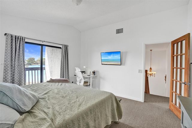 15292 SW 46th Ln Br 64, Miami, FL 33185