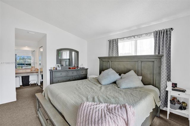 15292 SW 46th Ln Br 64, Miami, FL 33185