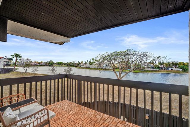 15292 SW 46th Ln Br 64, Miami, FL 33185