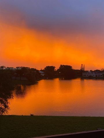 15292 SW 46th Ln Br 64, Miami, FL 33185