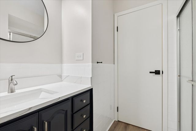 450 N Main Street S208A, Wauconda, IL 60084