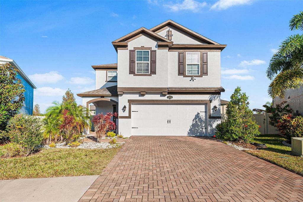 1848 OAK HAMMOCK COURT, Lutz, FL 33558