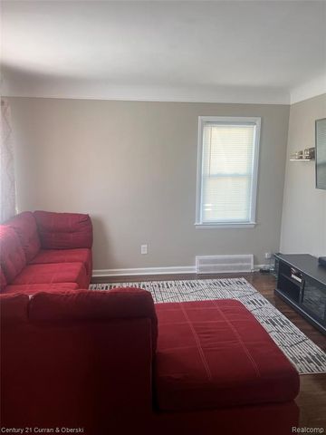 24850 Midland, Redford, MI 48239
