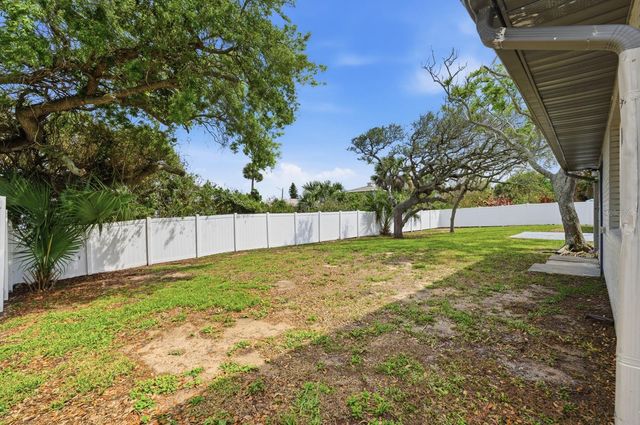 2203 S PENINSULA DRIVE, Daytona Beach, FL 32118