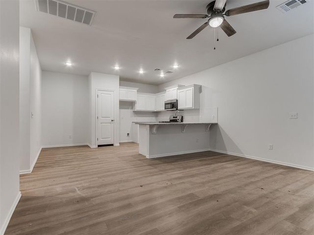 11604 Mackenzie Way, Piedmont, OK 73078