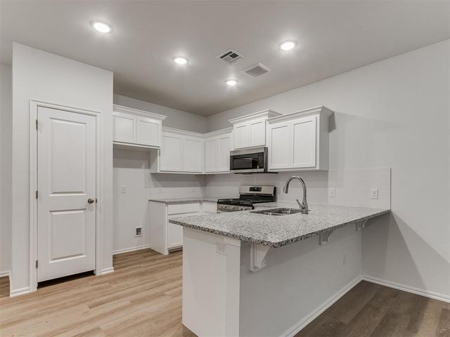 11604 Mackenzie Way, Piedmont, OK 73078