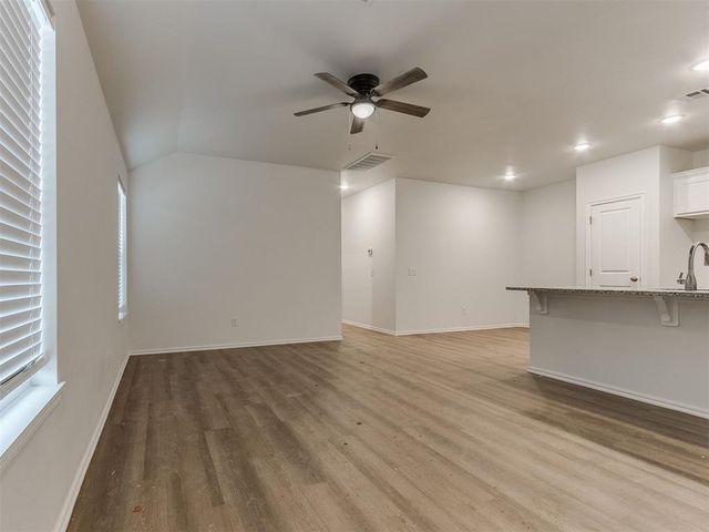 11604 Mackenzie Way, Piedmont, OK 73078