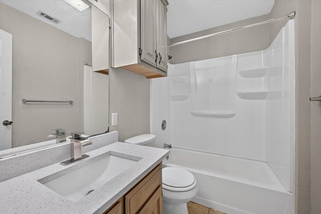 1601 White Oak Court, Denton, TX 76209