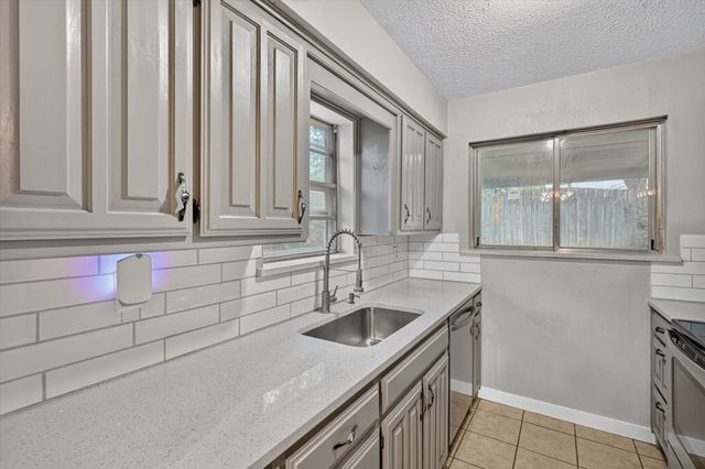 1601 White Oak Court, Denton, TX 76209