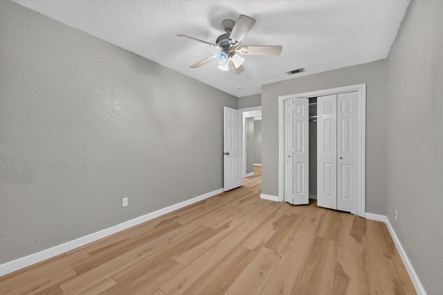 1601 White Oak Court, Denton, TX 76209