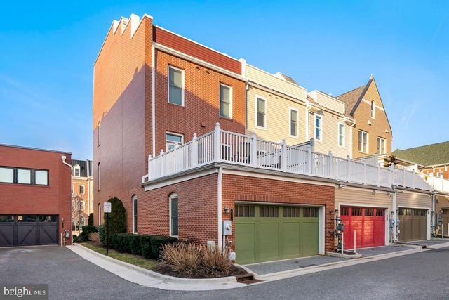 617 E CUSTIS AVE, Alexandria, VA 22301