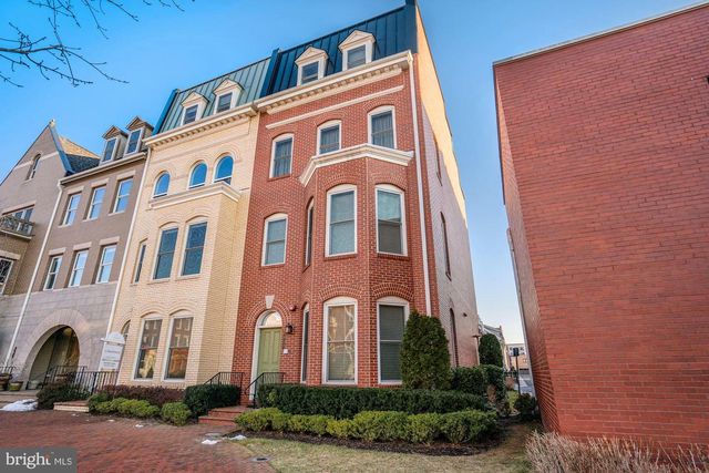 617 E CUSTIS AVE, Alexandria, VA 22301