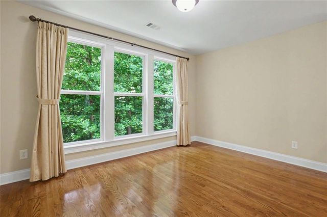 1622 Rivergreen Bend 26, Atlanta, GA 30339